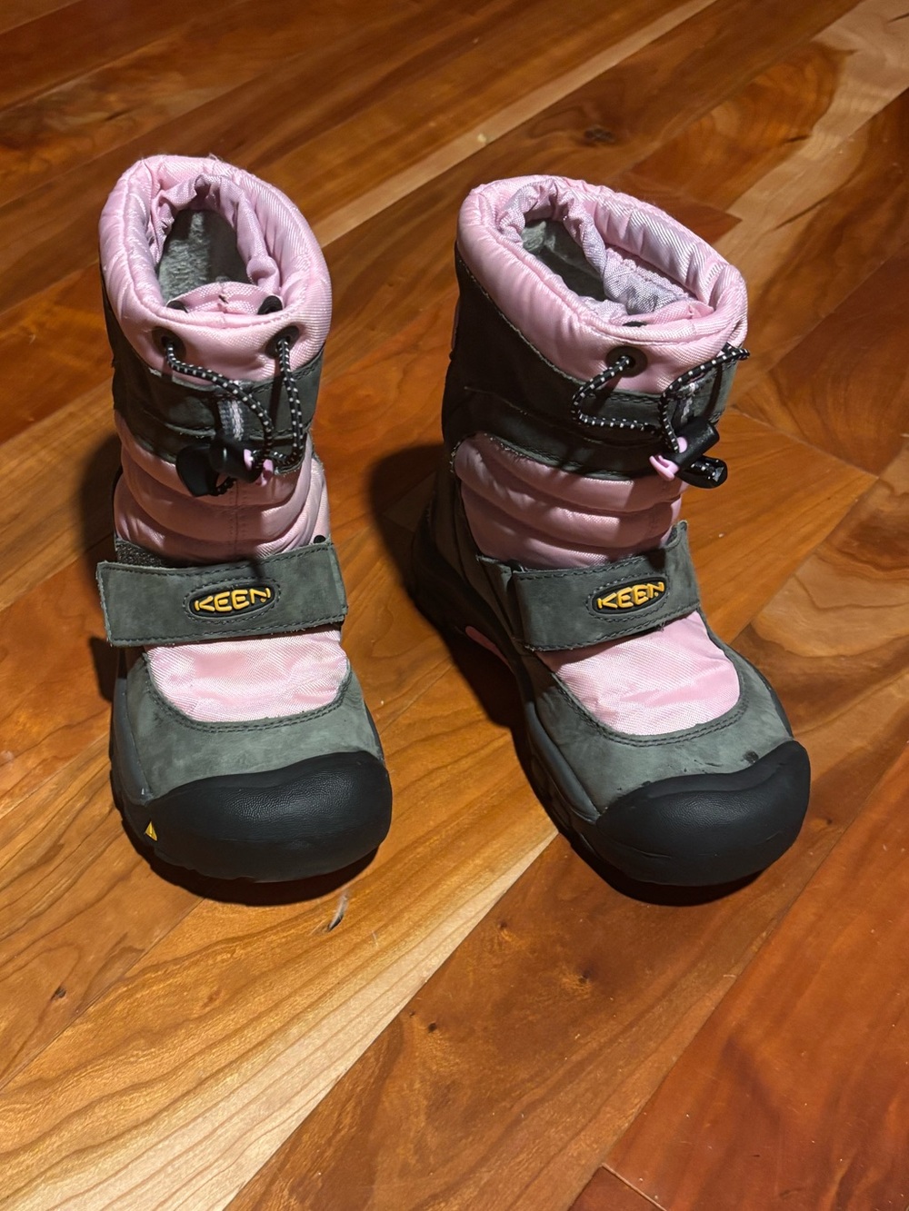 Keen Breckenridge Pink Warm 200 Gram Insulated Boots Girls US 2 EUR 34